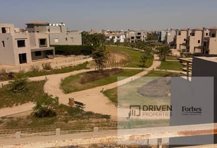Standalone Villa Type J for Sale in Palm Hills Golf Extension Compound 6th of October Golf Views The Crown