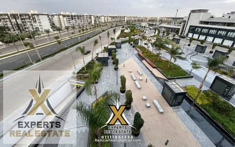 The most distinguished office for sale in Madinaty 130m corner two facades panoramic view open landscape view shot office for sale in Madinaty East Hub above the National Bank very distinguished view