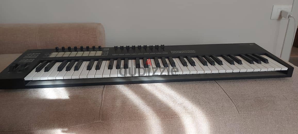 Novation Launchkey 61 MK3 2