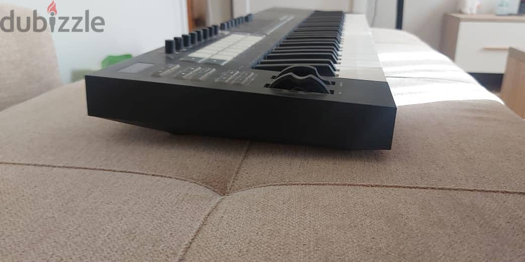 Novation Launchkey 61 MK3 4