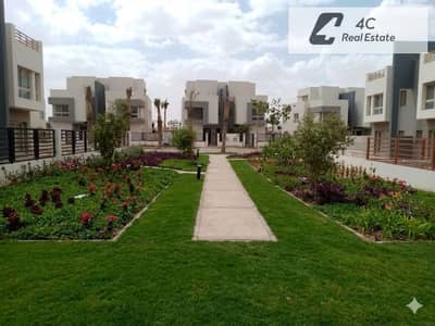 باقل من الماركت ب 2 مليون فيلا توين هاوس استلام فوري 280 م 4 غرف نوم فيو لاندسكيب للبيع فى اميز مرحلة فى كمبوند هايد بارك التجمع الخامس Hyde Park باقل من الماركت ب 2 مليون فيلا توين هاوس استلام فوري 280 م 4 غرف نوم فيو لاندسكيب للبيع فى اميز مرحلة فى كمبوند هايد بارك التجمع الخامس Hyde Park