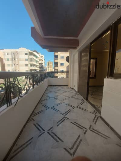 شقه مميزه للبيع بالإسكندرية العجمي شطي النخيل ٦اكتوبر الكيلو٢١ اسكندرية مطروح