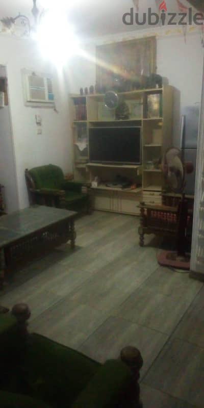 شقه للبيع  شارع احمد ماهر السويس