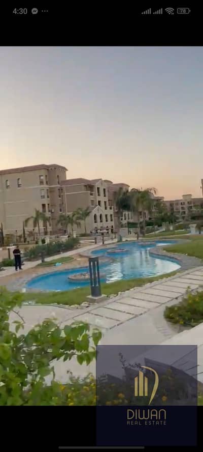 3-bedroom apartment, prime location next to Madinaty in the heart of Shorouk, Maadi View Compound with a huge cash discount.
