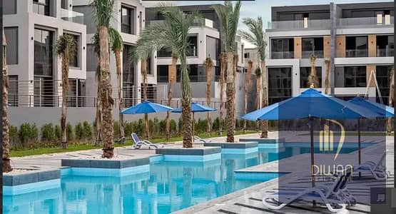 بنتهاوس 178م في كمبوند الباتيو سولا في قلب مدينة الشروق بسعر لقطة بجوار الجامعة البريطانية ودايركت علي طريق السويس بفيو مفتوح علي حمام السباحة