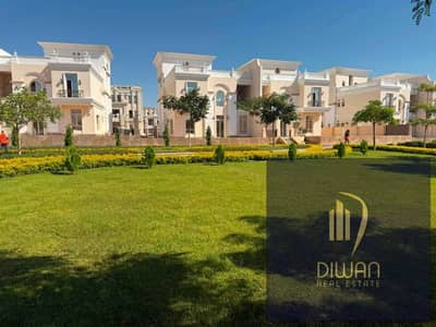 فيلا متشطبة VIP في قلب العاصمة الادارية الجديدة كمبوند متكامل الخدمات جرانفيل في R5 باقل مقدم علي 10 سنين بدون فوايد