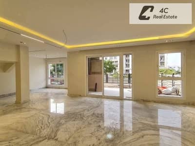 توين هاوسluxury في هايدبارك التجمع الخامس ريسيل باقل اوفر مطلوب لسرعه البيع بتقسيمه مميزه view greenery