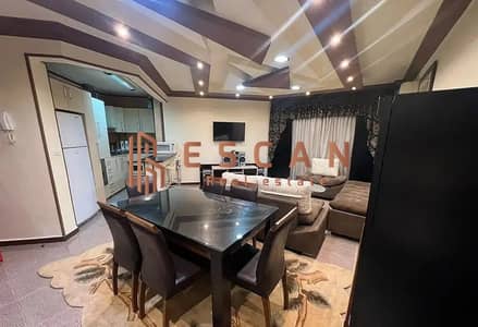 Two-bedroom apartment with special finishes for sale with furniture and appliances