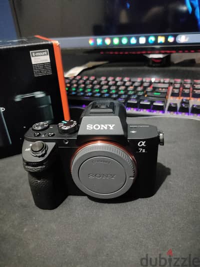 Sony A7 II + Sony 28-70m
