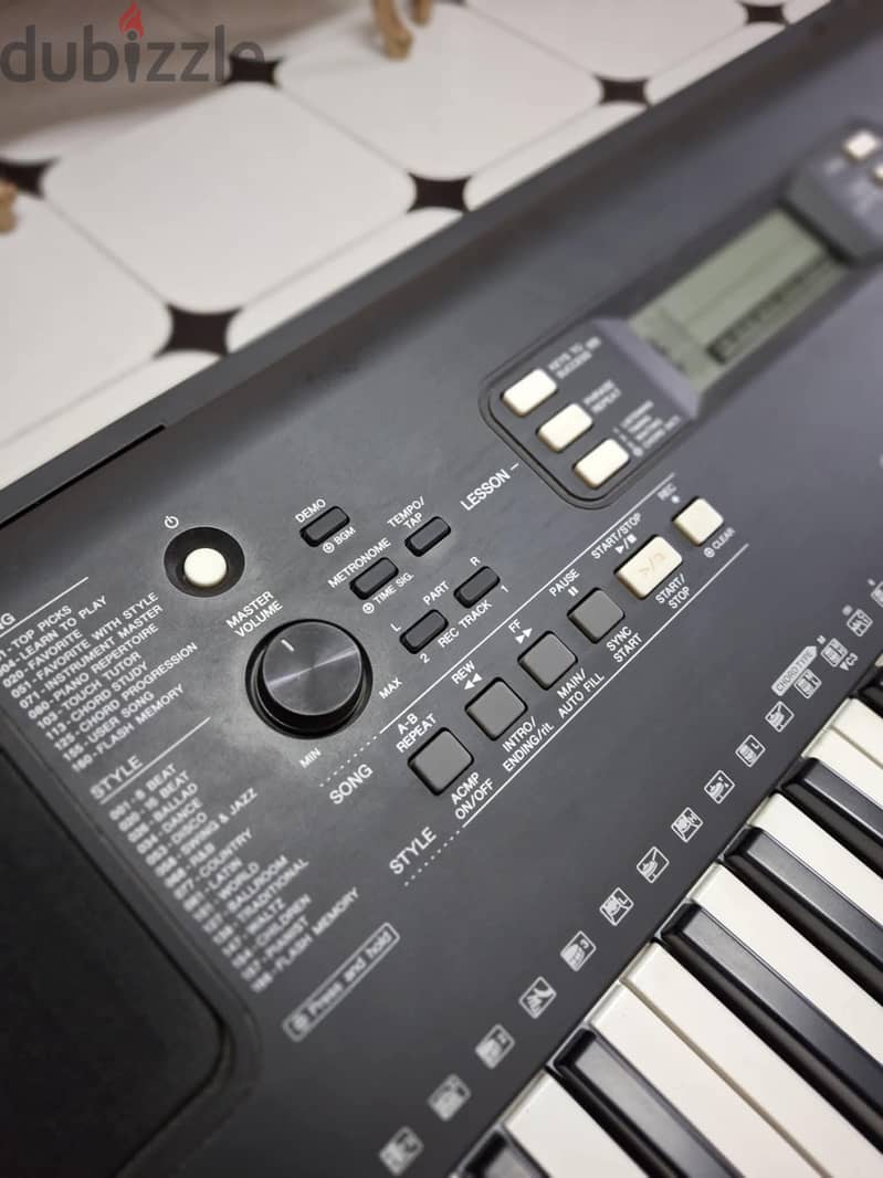 Yamaha PSR E363 1