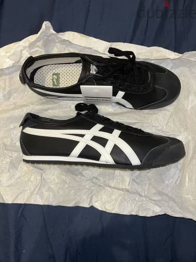 Onitsuka Tiger Mexico 66 Black/White