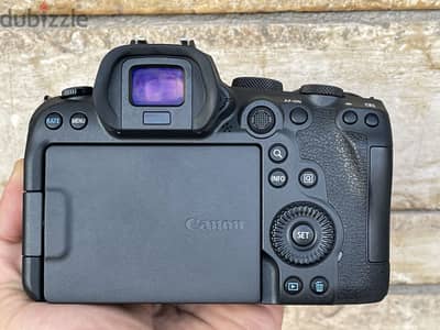 canon R6  sh 2 k بالبوكس كامل