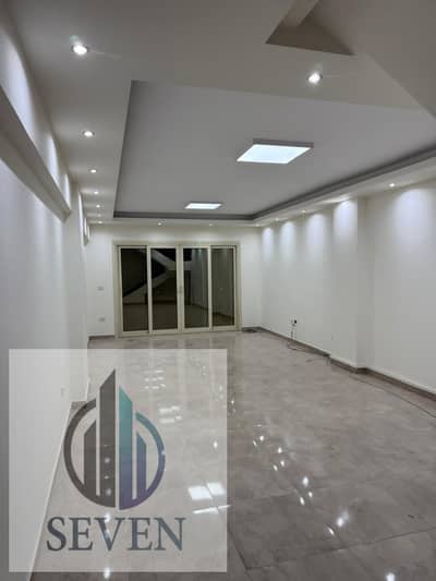 *Office for Rent 400 m² Duplex Licensed next to City Center Carrefour Maadi Ring Road, at a unique price*