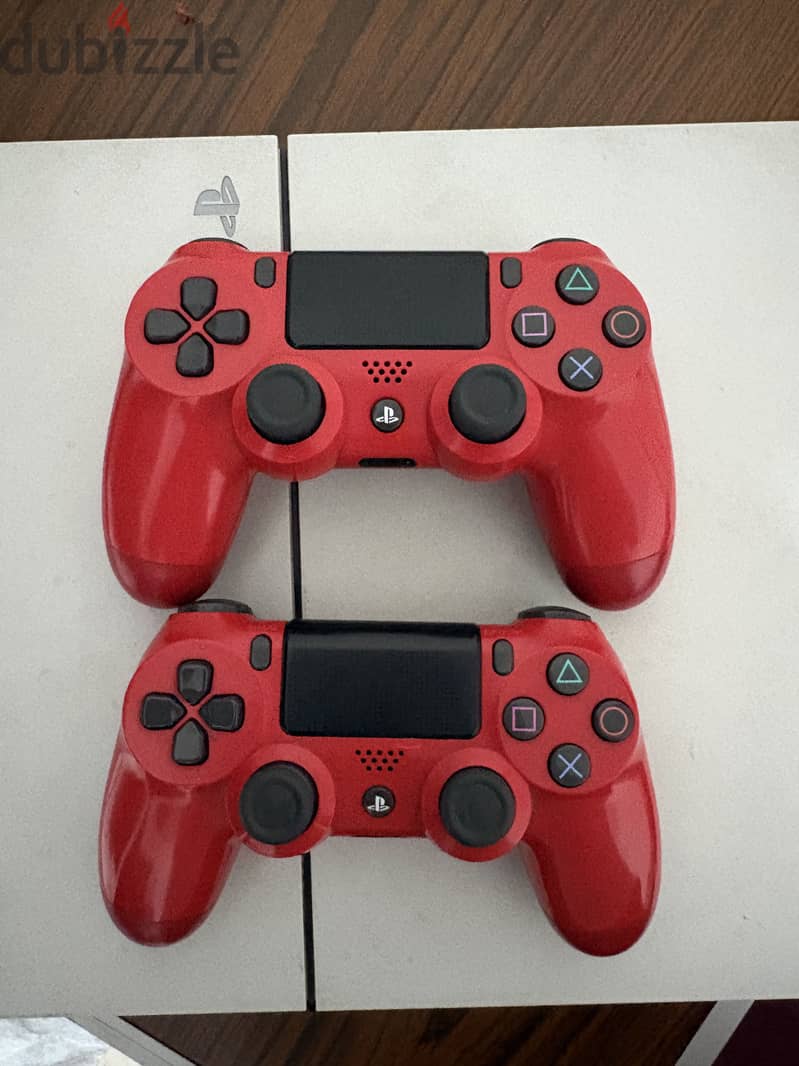 Playstation 4 fat 500GB 2 controllers 4