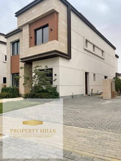 Rare opportunity stand-alone villa in azzar under maket price new Cairo