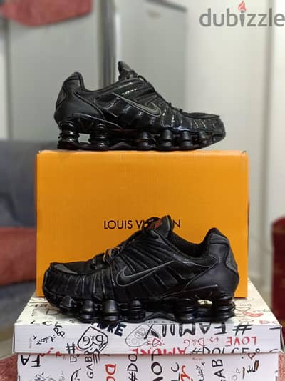 Black Nike Shox Shoes / جزمه نايكي شوكس سوداء فيتنامي بالعلامه المائيه