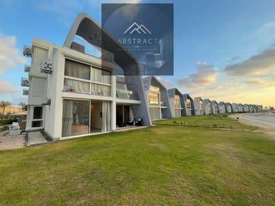 فيلا للبيع sea and lagoon view بالتقسيط علي 10 سنين متشطب بالكامل في سولت الساحل الشمالي من شركه Tatweer misr اكبر مطور عقاري