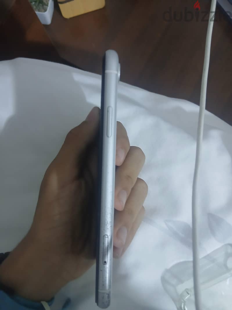 Apple - iPhone XR 2