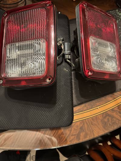 Original car Tail lights فوانيس  خلفيه اصلي  wrangler jku