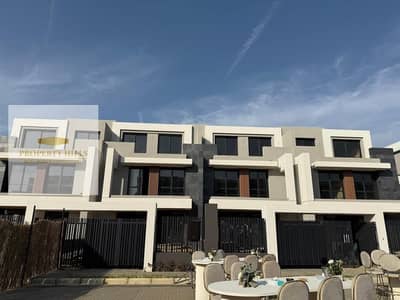 Last villa for sale, finished with a big discount in the Patio Town next to the American University in the Fifth Settlement