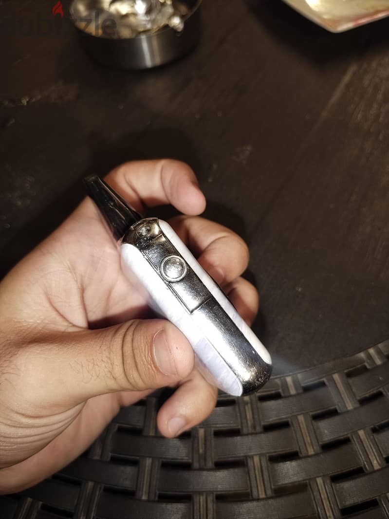 Oxva . . pro 3