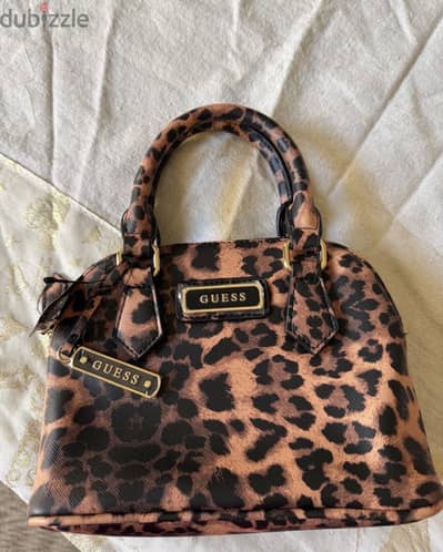 شنطه Guess اورجينال