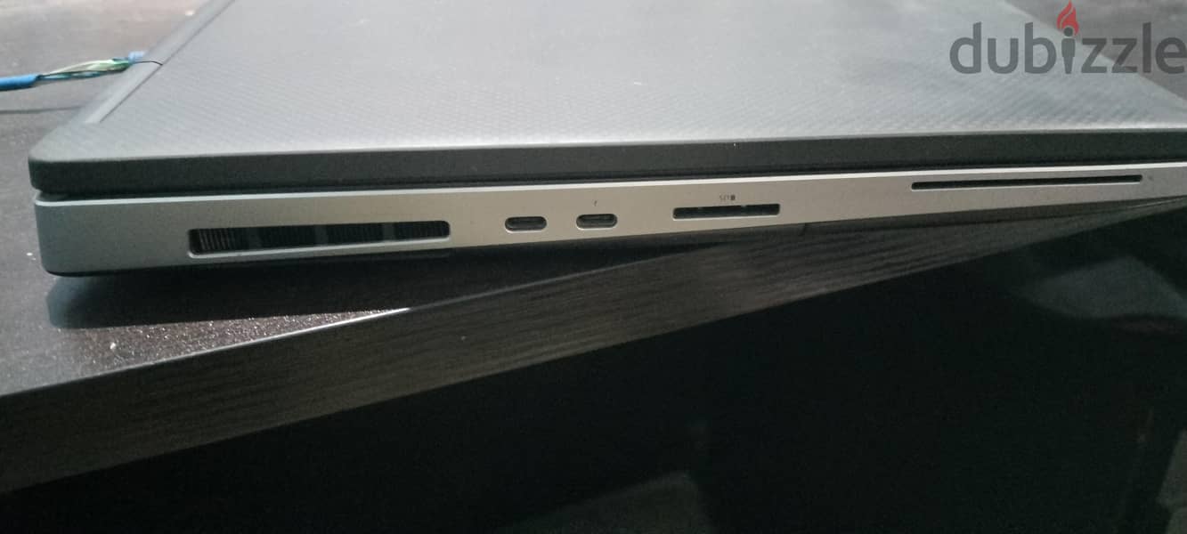 DELL precision 7740 i7  9TH RTX3000(6gb) 17" 3