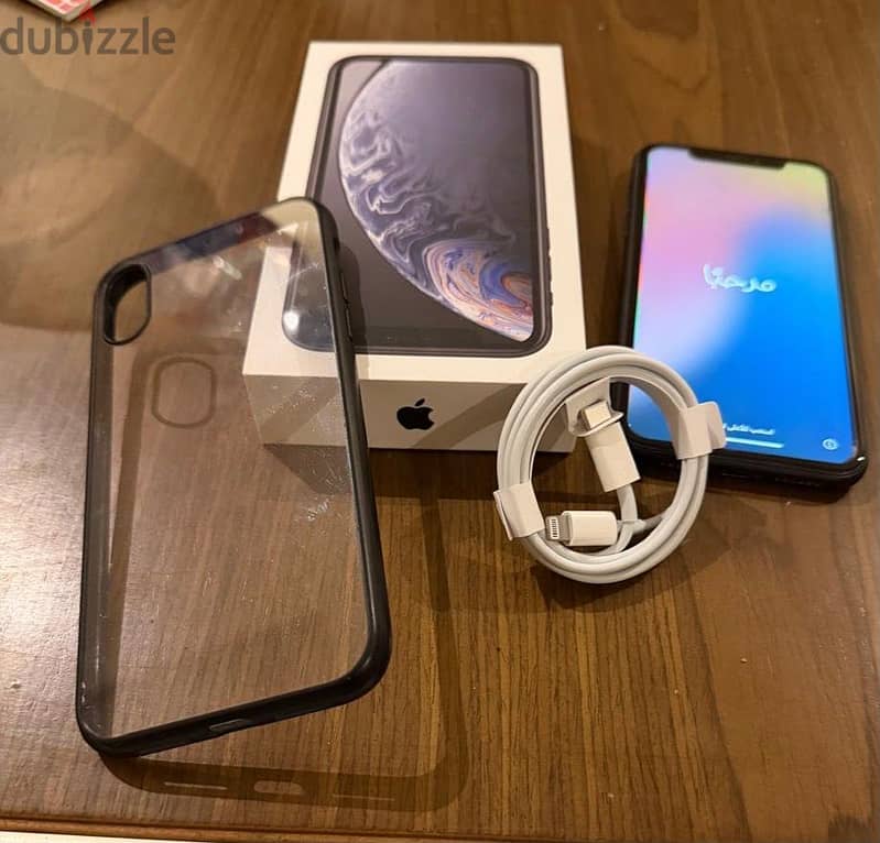 Apple - iPhone XR 1