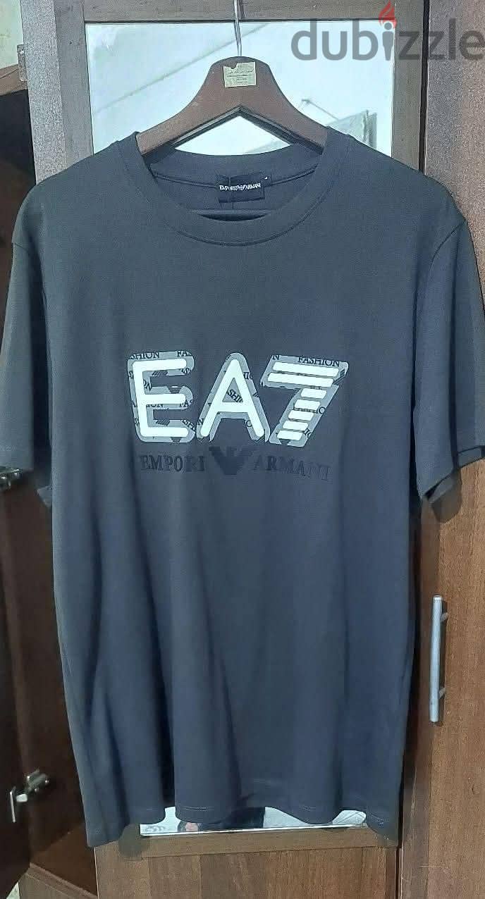 Emporio Armani size L 1