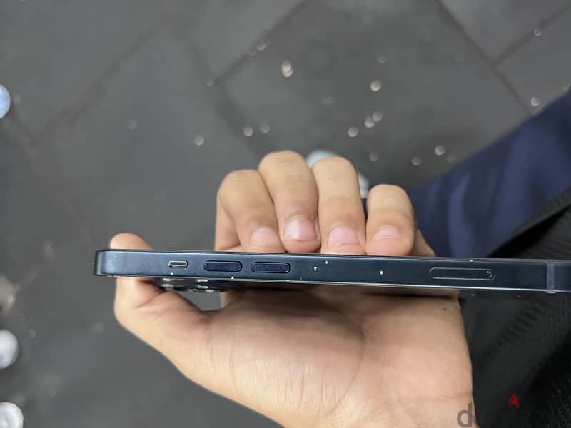 Apple - iPhone 13 1