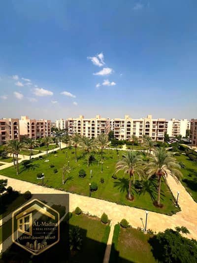 لقطة حقيقية في الرحاب. . . 161 متر على Wide Garden وبجوار النادي