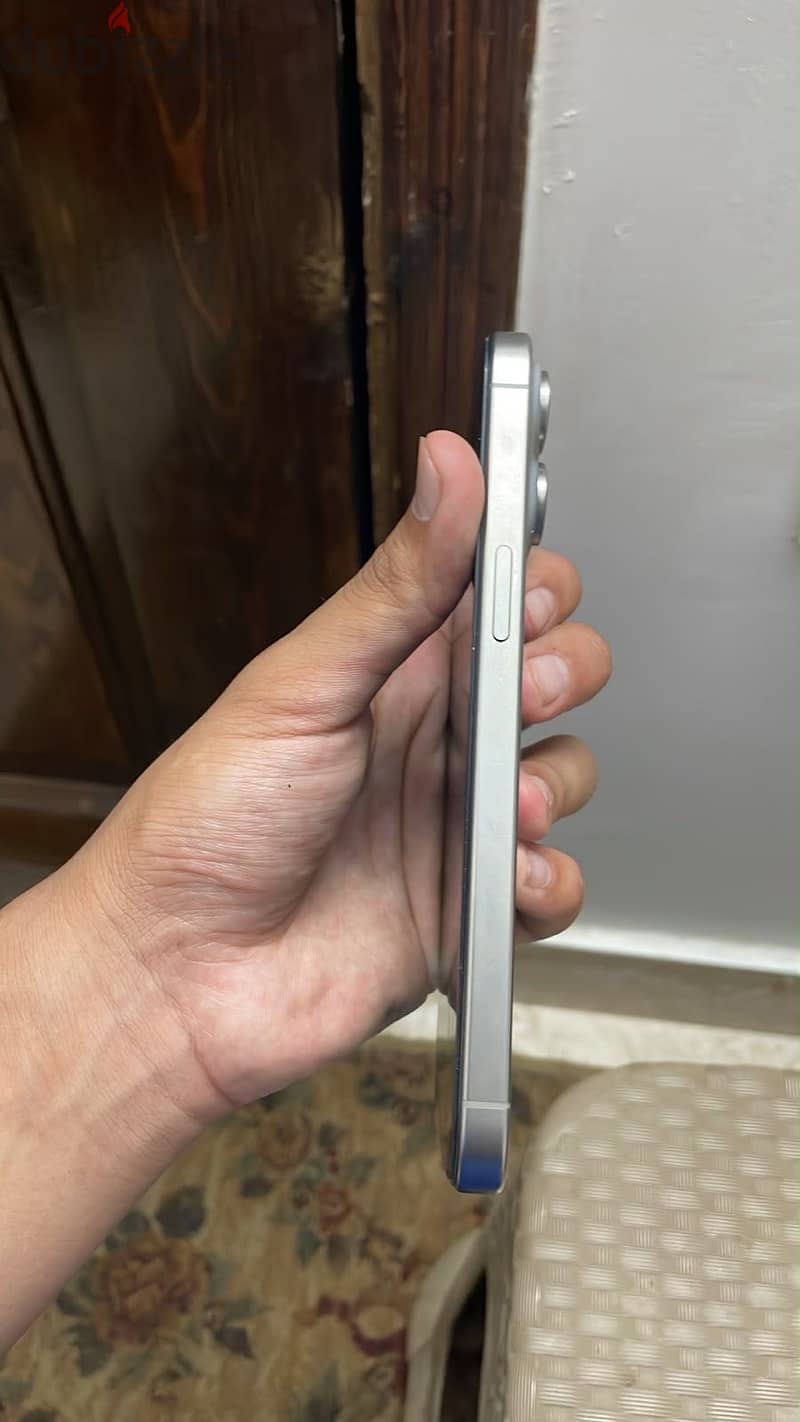 Apple - iPhone 15 Pro Max 3