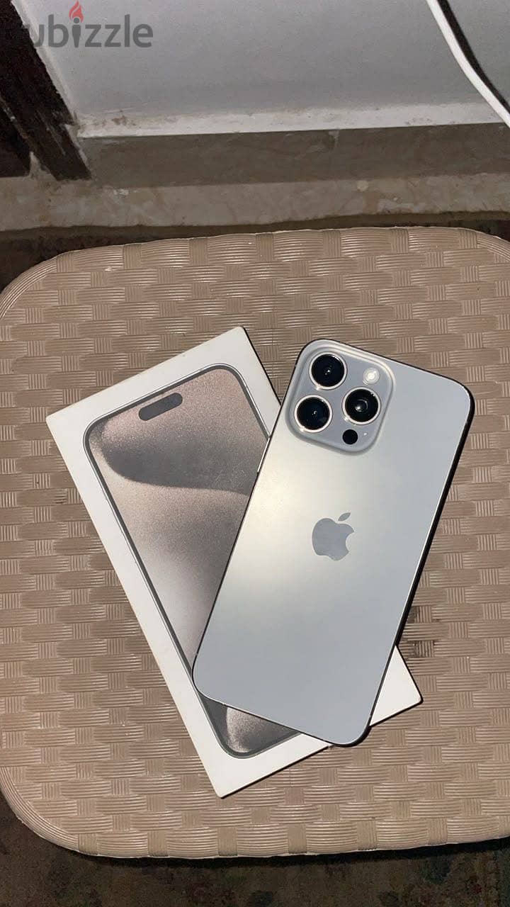 Apple - iPhone 15 Pro Max 5
