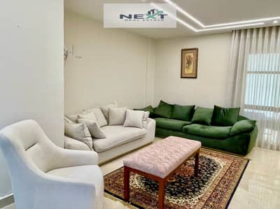 فرصه للايجار في ارقي واميز مراحل مدينتي في b10مفروش المساحه 116متر التقسيمه 3نوم+2حمام تشطيبات خاصه الفيو بارك موقع ممتاز قريب جدا من جميع الخدامات \\