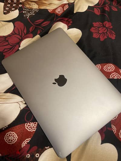 MacBook Air M1 2020 للبيع