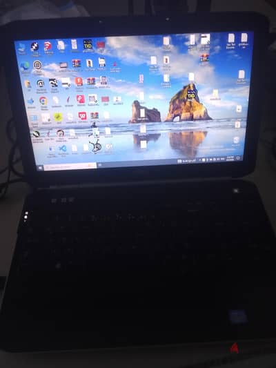 لاب توب ديل استيراد