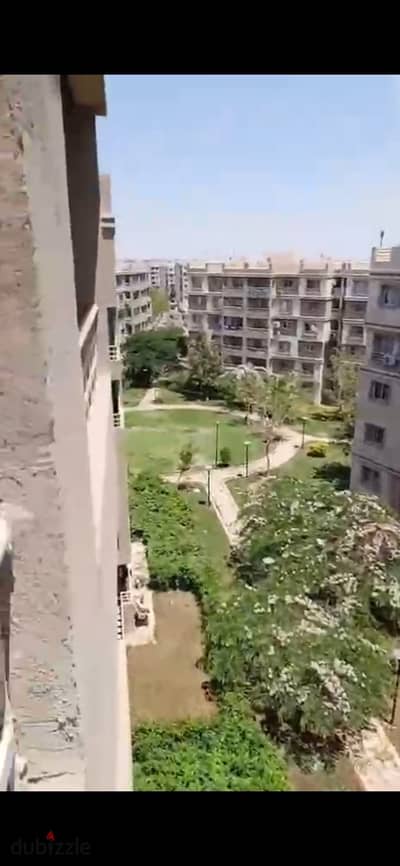 للايجار القانون بمدينتي بفيو جاردن بال b6