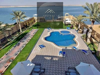 one-Story للبيع426 مترSea-VieW و LaGo0o0on تشطيب Ultra-Modern بخصم كاش 30% برايم لوكيشن  منطقة سيدي حنيش، الكيلو 240 على طريق الإسكندرية- مطروح