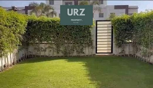 Apartment for sale ground floor, with a garden and private entrance the best location in the compound a distinguished location next to La Mirada