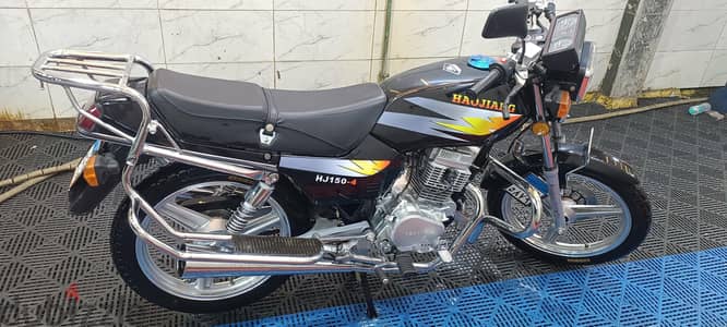 مكنه هوجن4 150 كسر زيرو ببصمة معاها رخصة 3 سنين باقى سنتين ونص