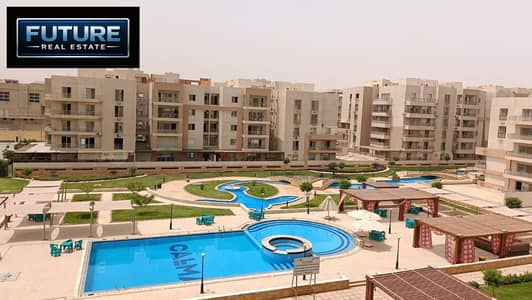 Duplex 409 m in the Kalma Compound in October Gardens in front of the Sun Capital Compound