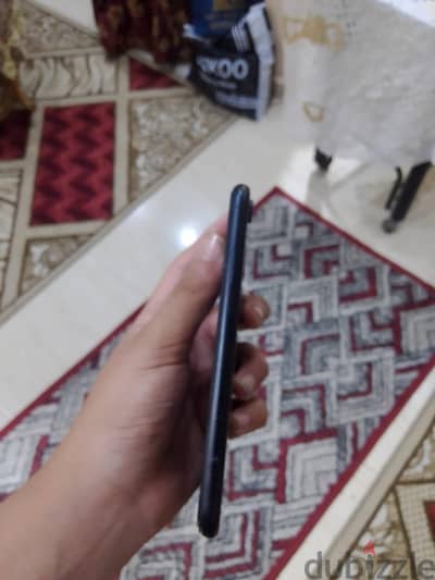 آبل - آيفون اكس ار للبدل ب 11