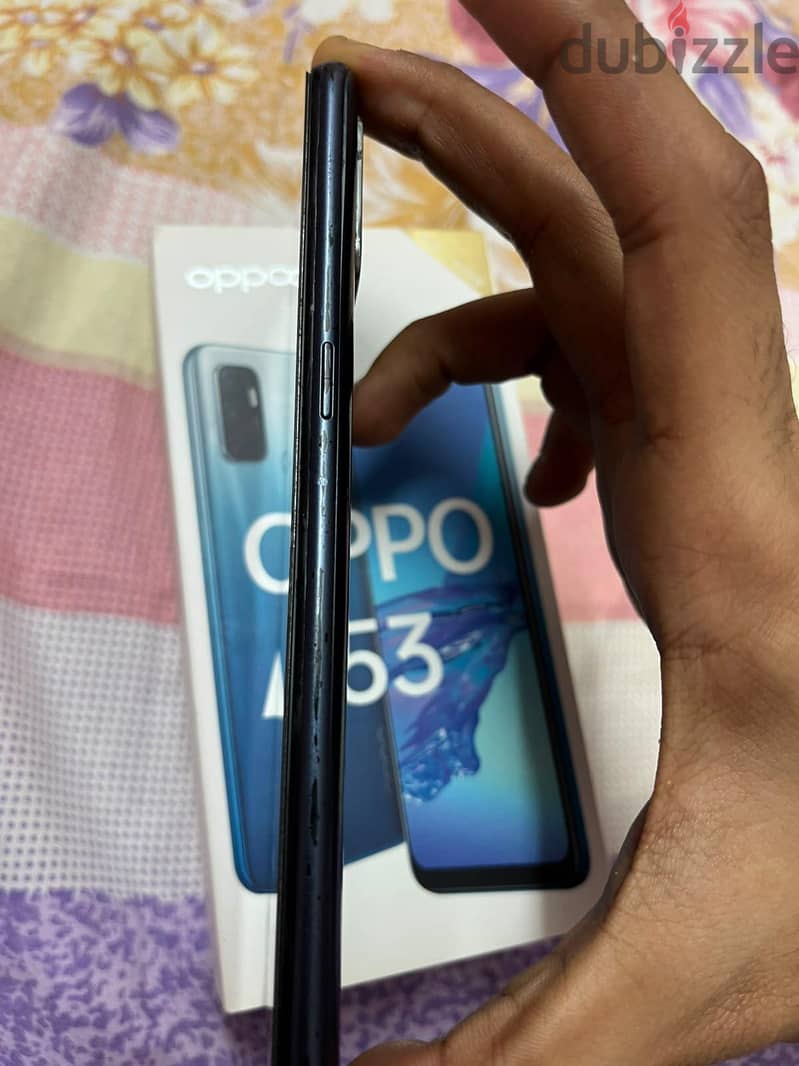 OPPO A54 4