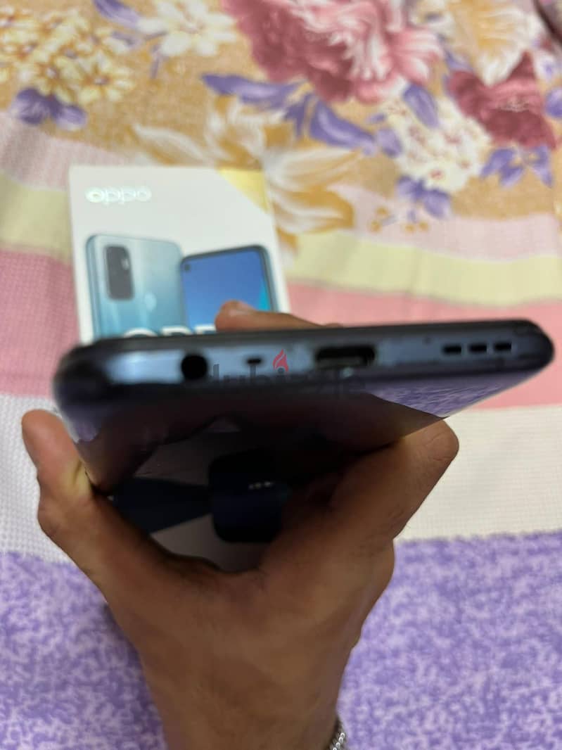 OPPO A54 5