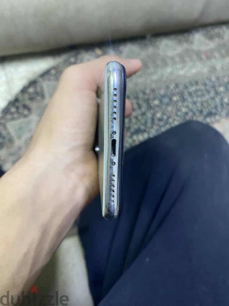 Apple - iPhone X 1
