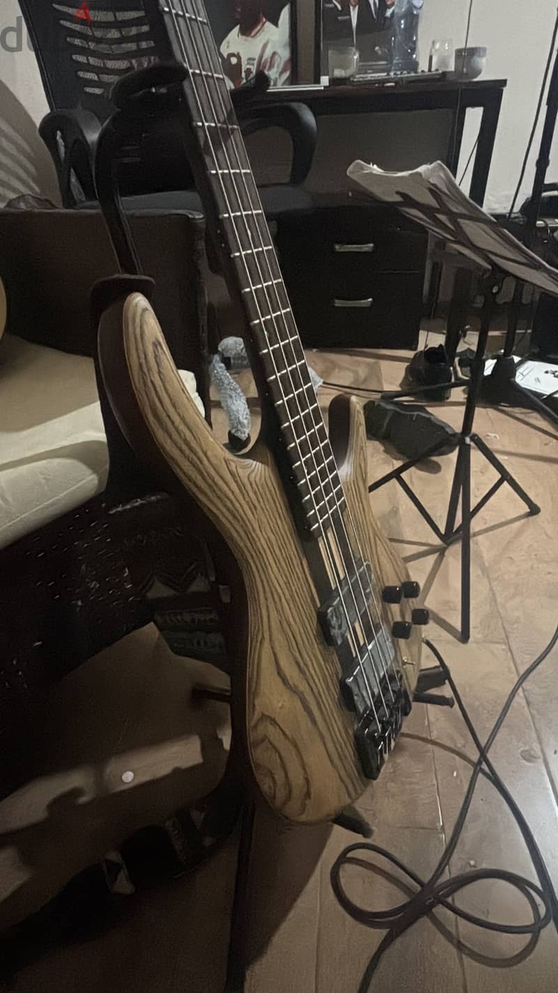 Cort a4 Ultra Ash 2