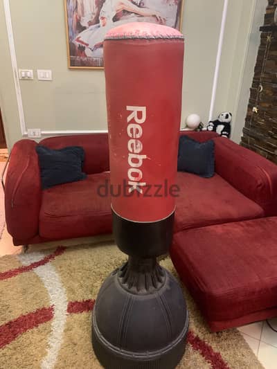 Reebok(freestanding punching bag)