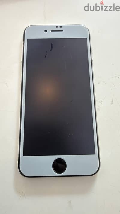  iPhone SE 2020 – 128GB – حالة ممتازة 