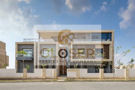 اخر Corner Luxury Villa  استلام فوري ( جاهزة للسكن ) في كمبوند تاج سيتي التجمع الاول بخصم مميز علي الكاش