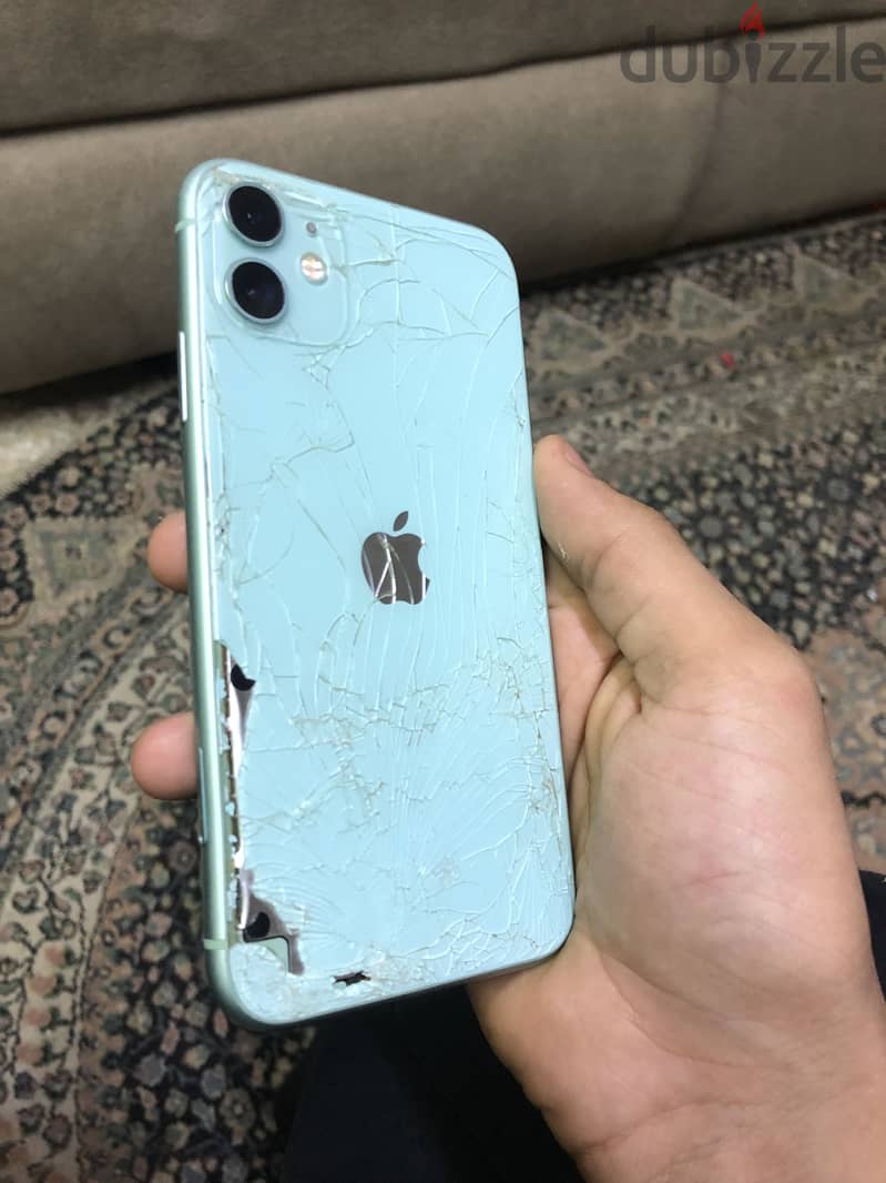 Apple - iPhone 11 3